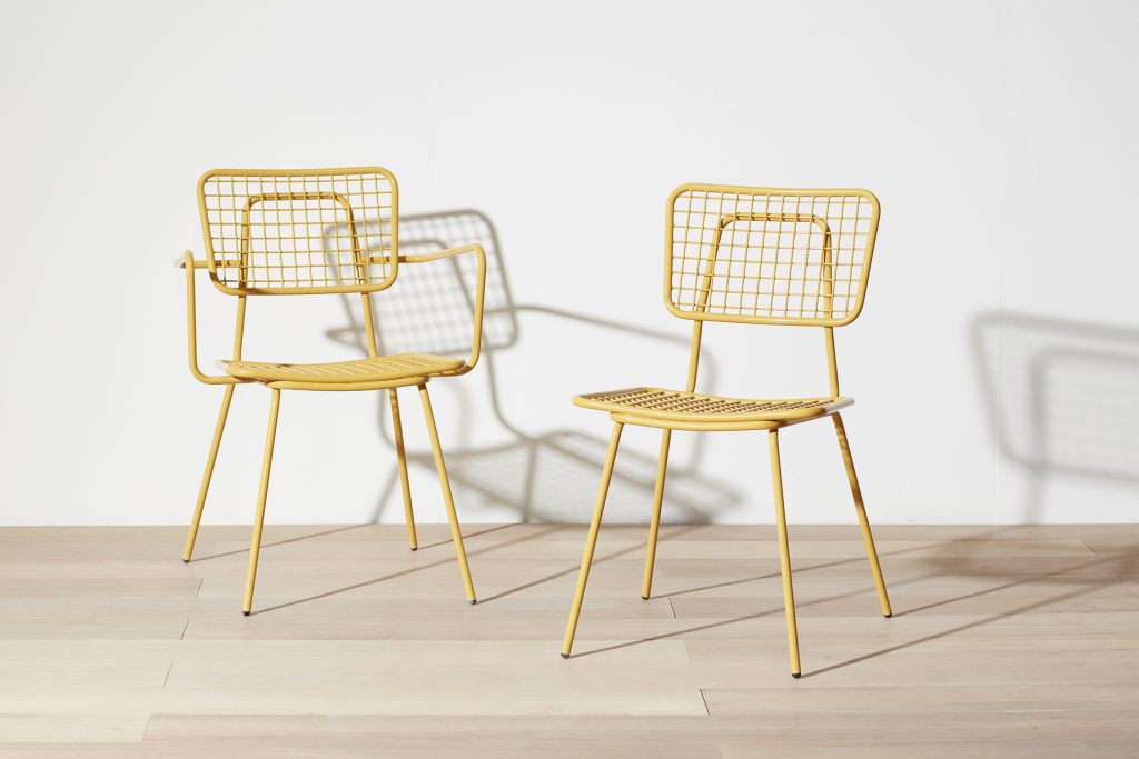 Opla Outdoor Chair in Zinc Yellow