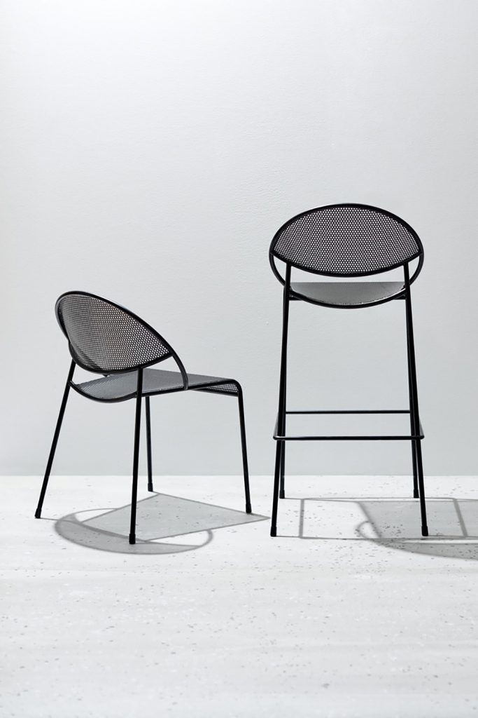 Modern outdoor Chair and barstool, Hula in black