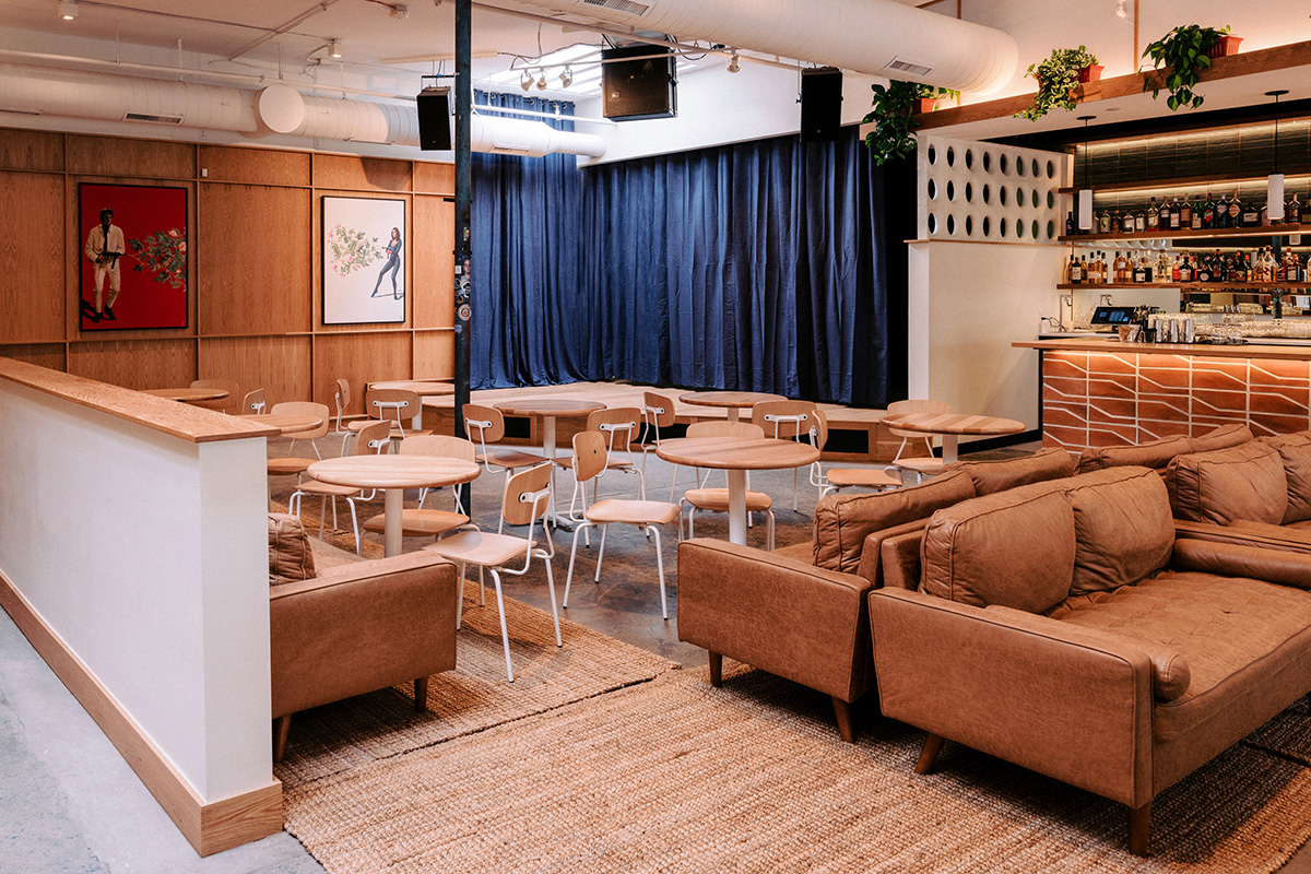 two-moons-music-hall-dance-floor-stage-reece-chair-cassandra-pesetal-table
