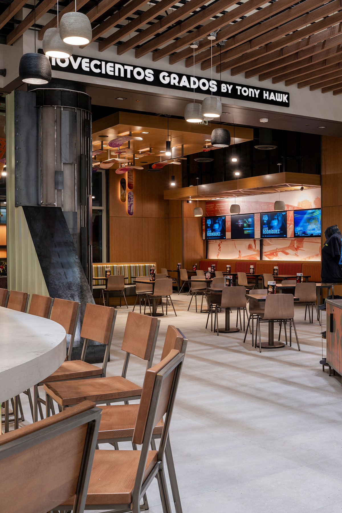 san-diego-airport-tony--hawk-restaurant-bar-portrait